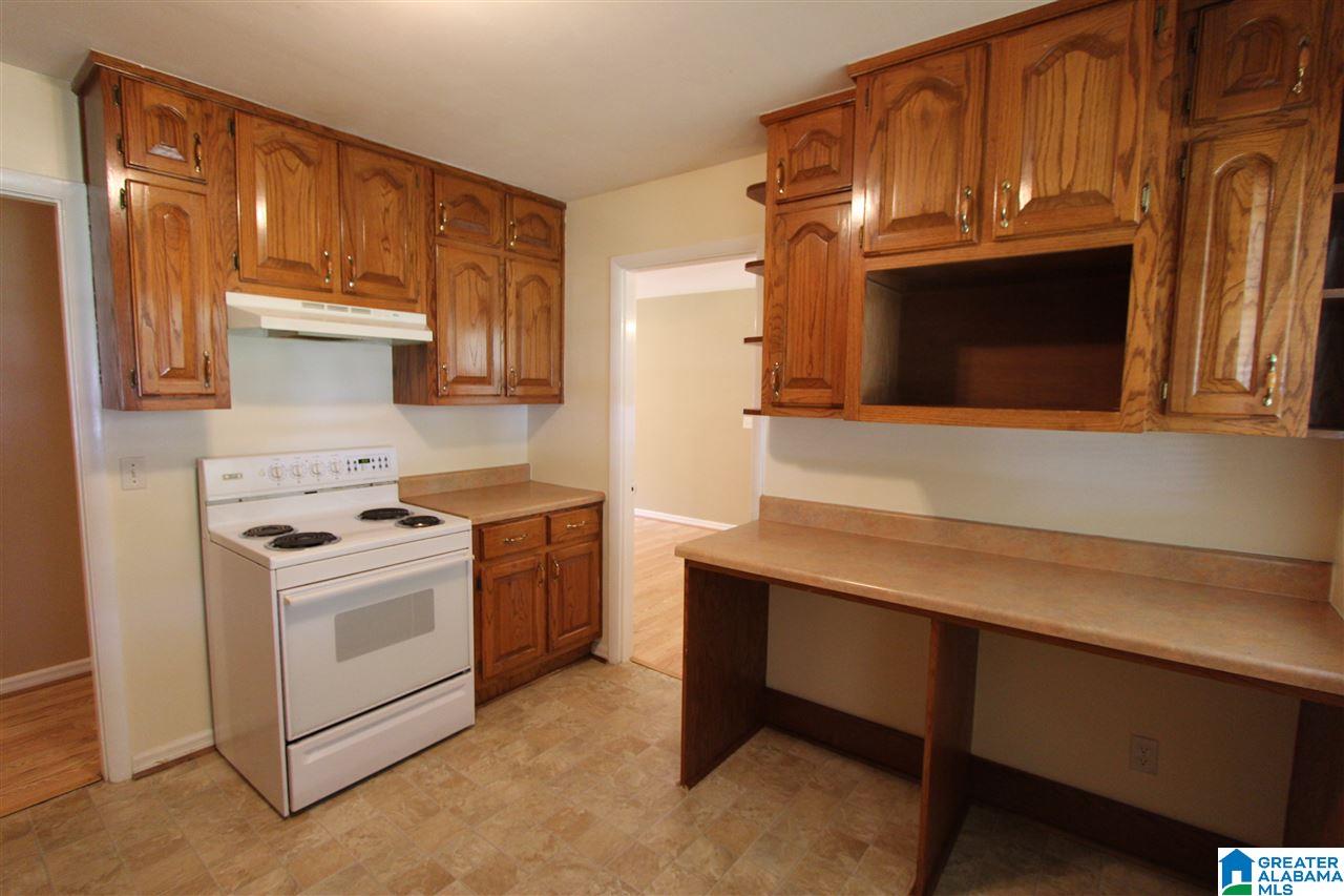 353 Glade Road East Anniston, AL 36206 - Photo 5 of 49