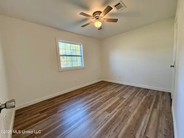 $184,900 | 1304 1st Avenue Northeast, Magee, MS 39111