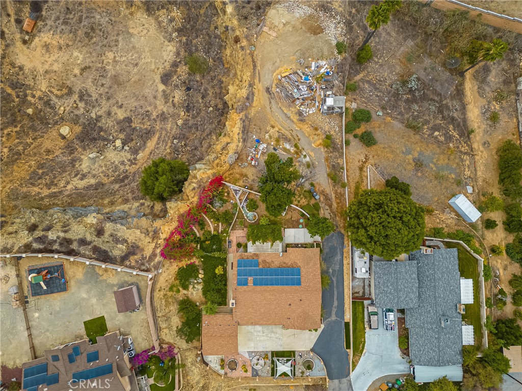 7233 Bel Air Street Corona, CA 92881 - Photo 38 of 39 an aerial view of a houses with a yard