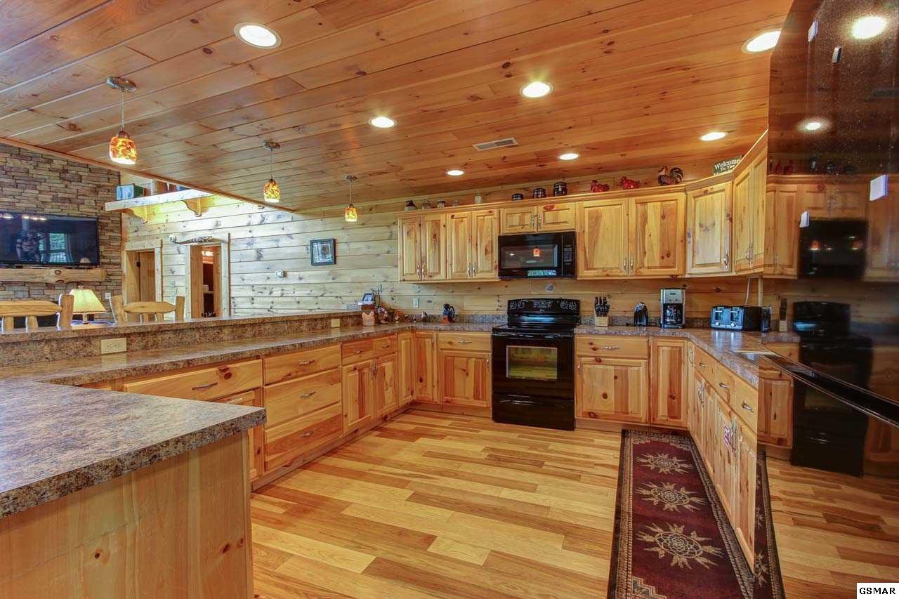 1010 Mathis Hollow Road, Unit CLOUDDANCER Gatlinburg, TN 37738 - Photo 6 of 36 Gallery Image 6