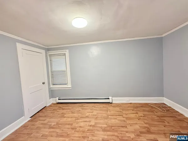 $2,200 | 122 Cross Street, Unit 1, Harrison, NJ 07029