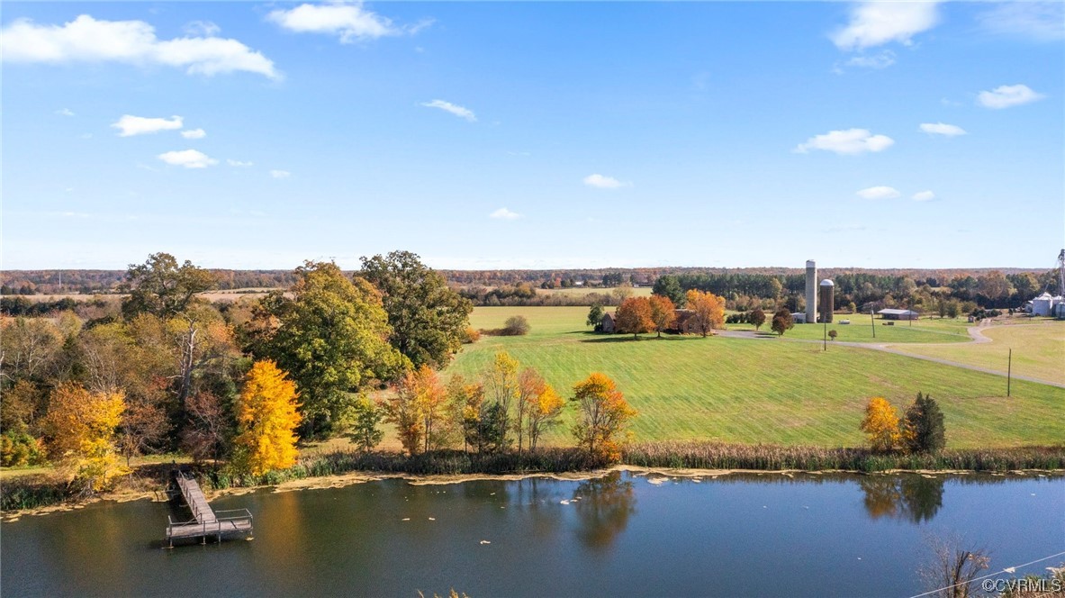 11221 Bristersburg Road Catlett, VA 20119 - Photo 17 of 49 a view of an ocean with city