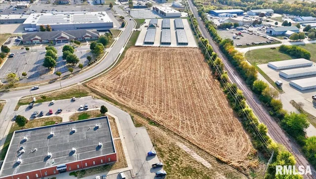 $818,120 | 3104 Constitution Drive, Springfield, IL 62704