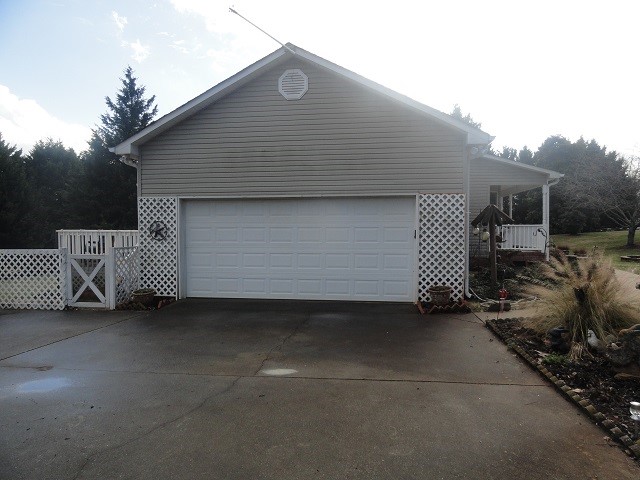 1018 Five Forks Road Pendleton, SC 29670 - Photo 4 of 27