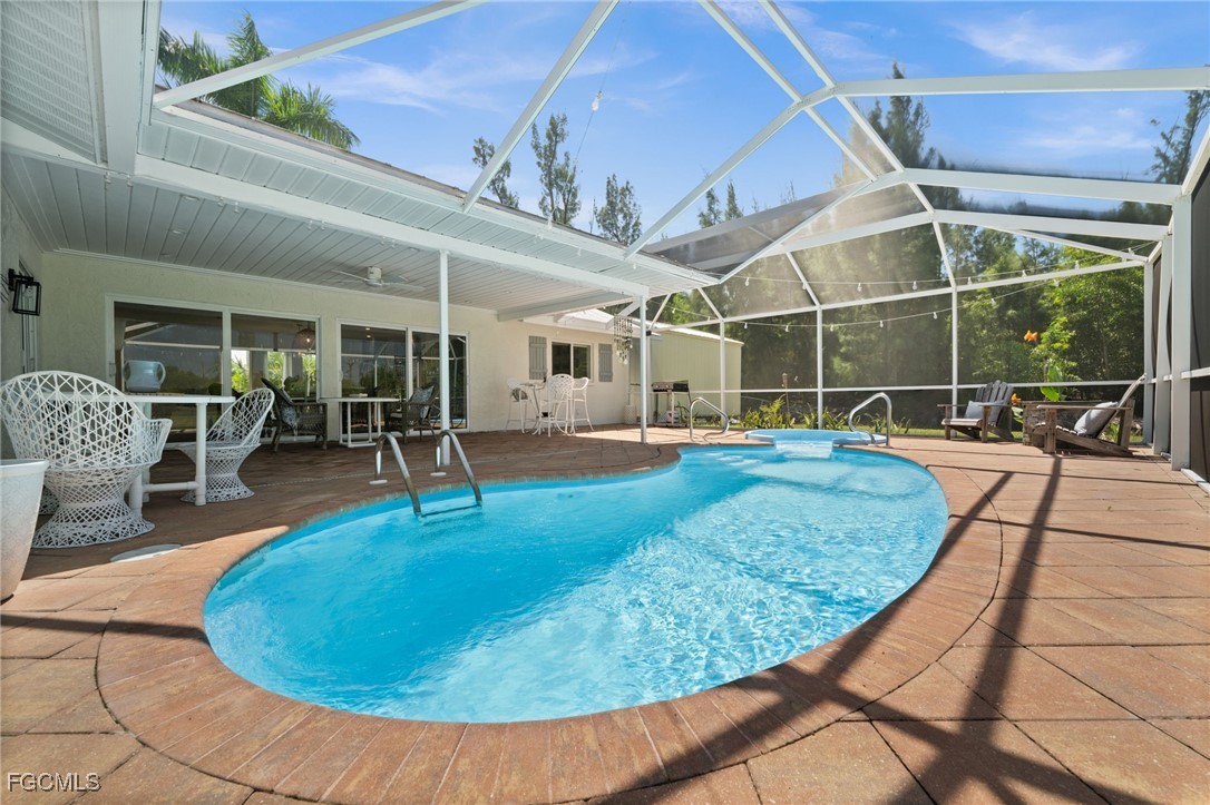 4071 Shellcrest Road St. James City, FL 33956 - Photo 15 of 43 Gallery Image 15