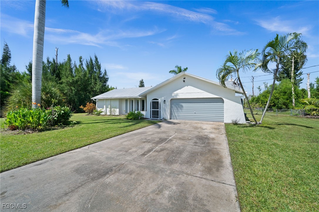 4071 Shellcrest Road St. James City, FL 33956 - Photo 17 of 43 Gallery Image 17