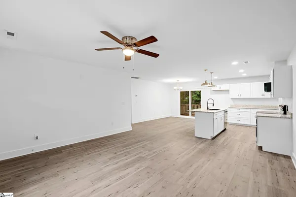 $429,000 | 200 Hillbrook Road, Taylors, SC 29687