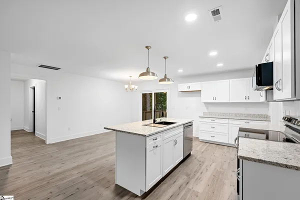 $429,000 | 200 Hillbrook Road, Taylors, SC 29687