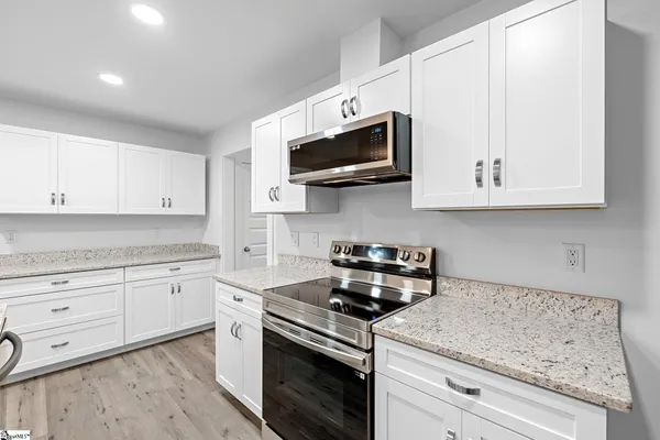 $429,000 | 200 Hillbrook Road, Taylors, SC 29687