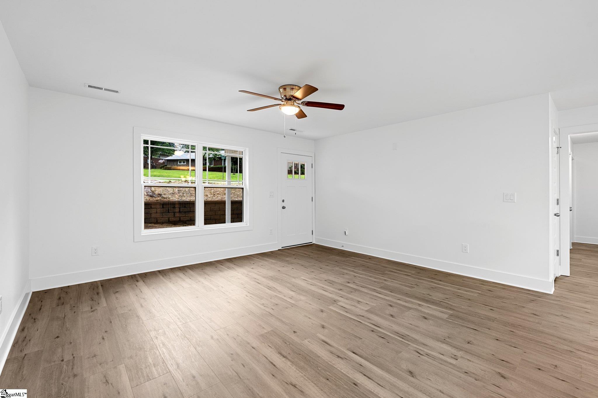 200 Hillbrook Road Taylors, SC 29687 - Photo 27 of 41