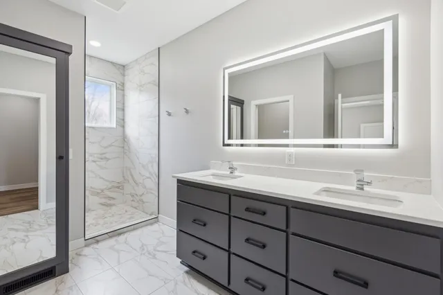 $824,000 | 3613 Crestwood Ridge Northeast, Alexandria, MN 56308