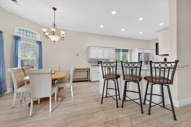 $699,000 | 174 North Lind Avenue, Clovis, CA 93612