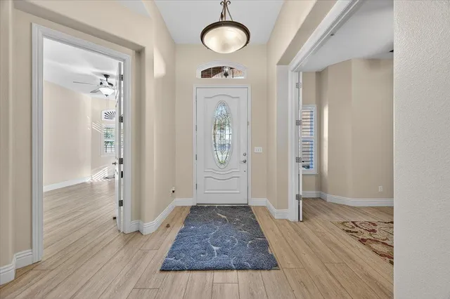 $699,000 | 174 North Lind Avenue, Clovis, CA 93612