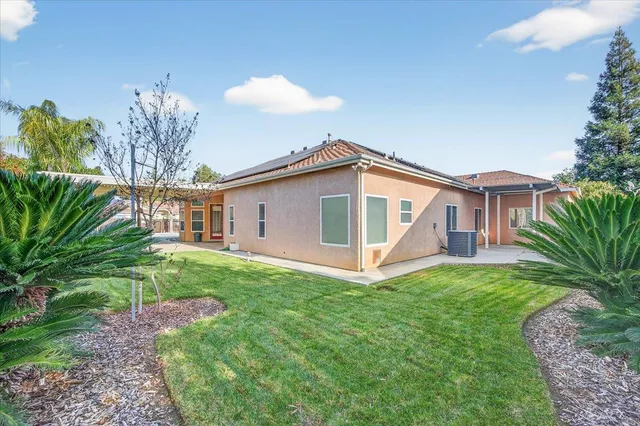 $699,000 | 174 North Lind Avenue, Clovis, CA 93612