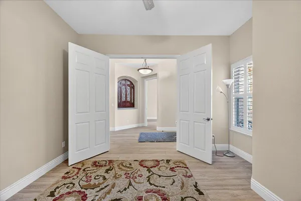 $700,000 | 174 North Lind Avenue, Clovis, CA 93612