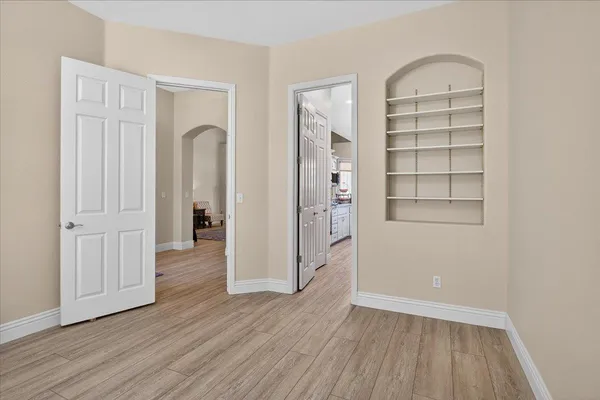 $700,000 | 174 North Lind Avenue, Clovis, CA 93612