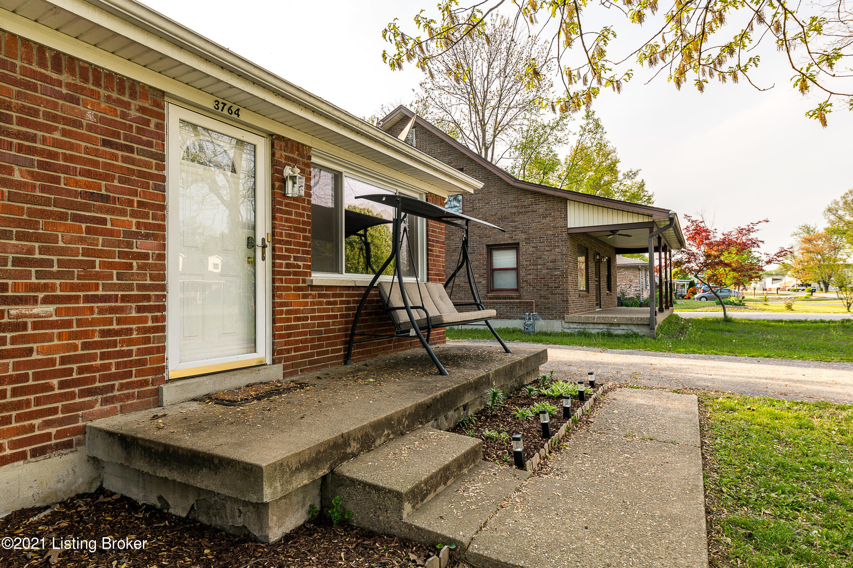 3764 East Blue Lick Road Louisville, KY 40229 - Photo 5 of 26 DHI-5