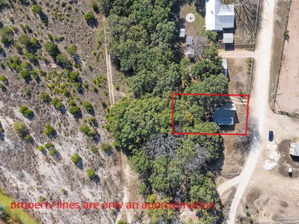 $179,000 | 62 Turkey Trot, Uvalde, TX 78801