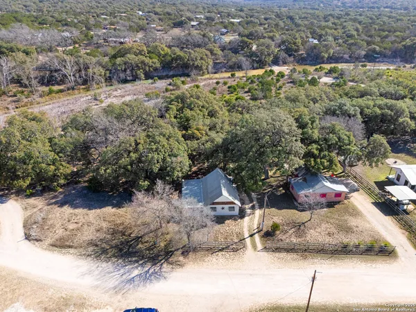 $179,000 | 62 Turkey Trot, Uvalde, TX 78801