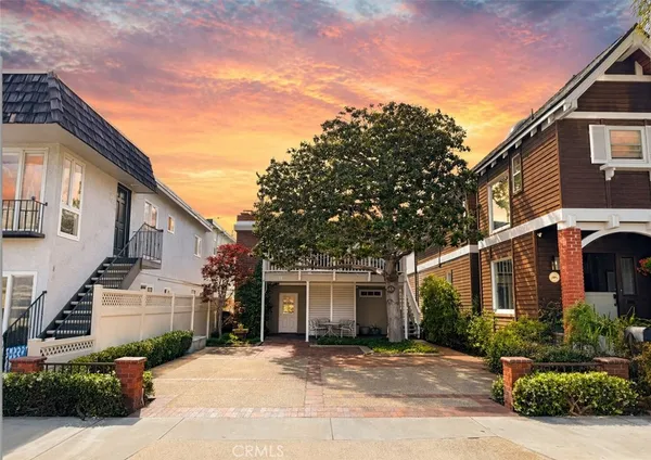 $4,750 | 122 Opal Avenue, Unit 2, Newport Beach, CA 92662