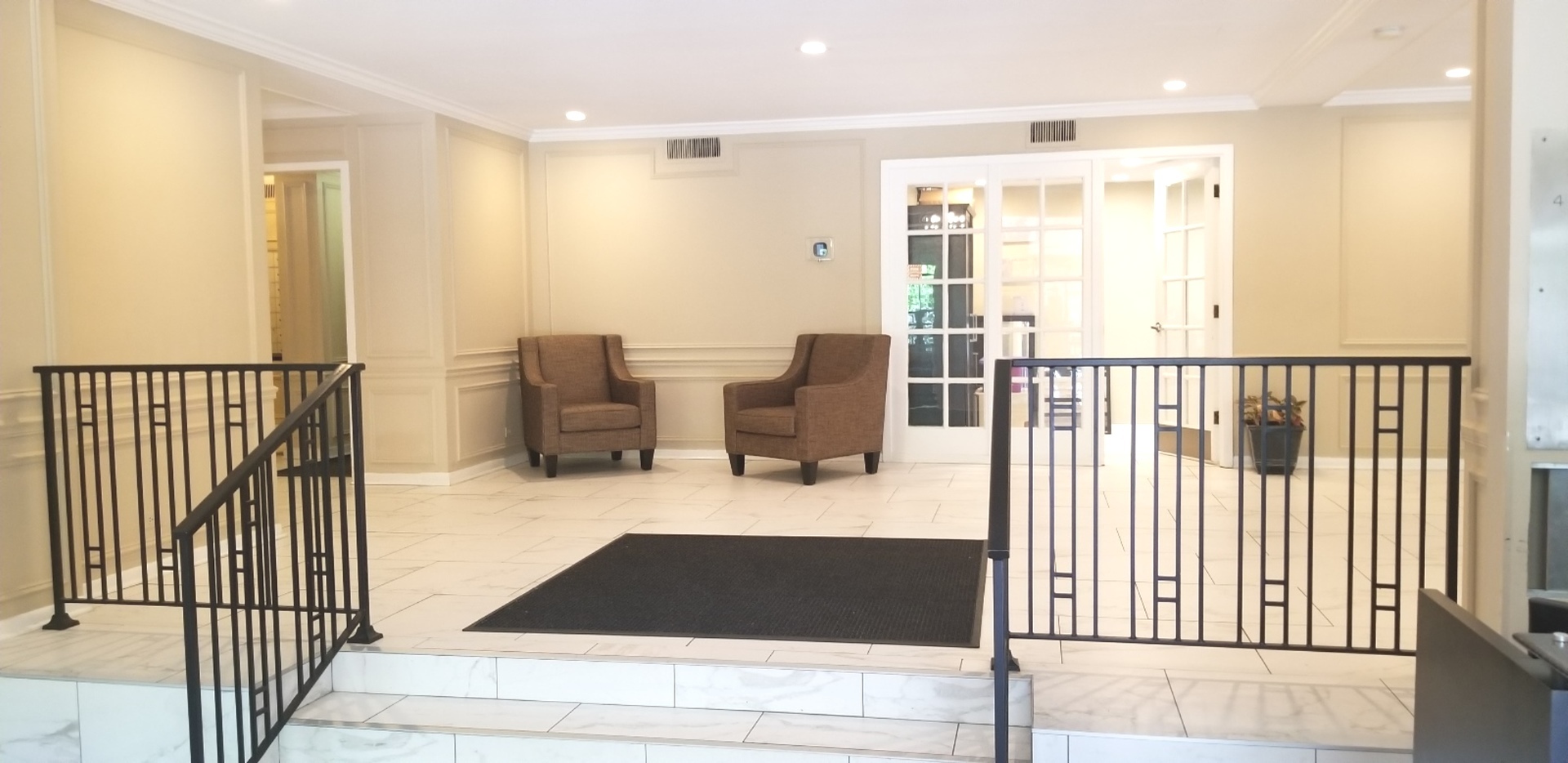 2909 North Sheridan Road, Unit 1401 Chicago, IL 60657 - Photo 13 of 16