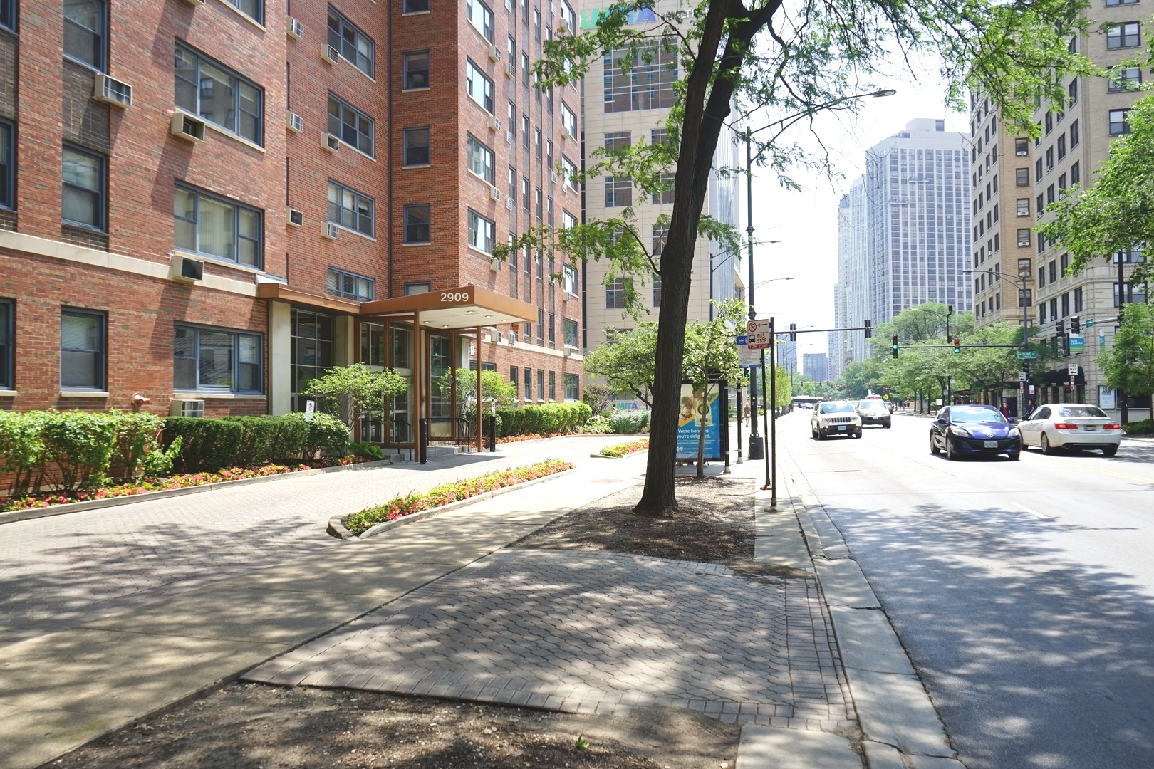 2909 North Sheridan Road, Unit 1401 Chicago, IL 60657 - Photo 15 of 16