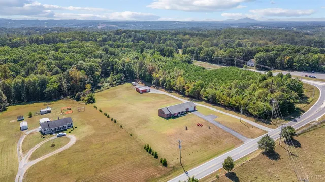 $549,900 | 4250 Burnt Chimney Road, Wirtz, VA 24184