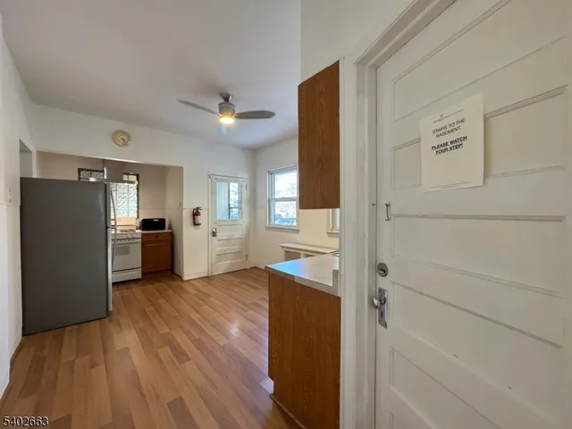 $2,350 | 4 Claremont Place, Unit 1, Montclair, NJ 07042