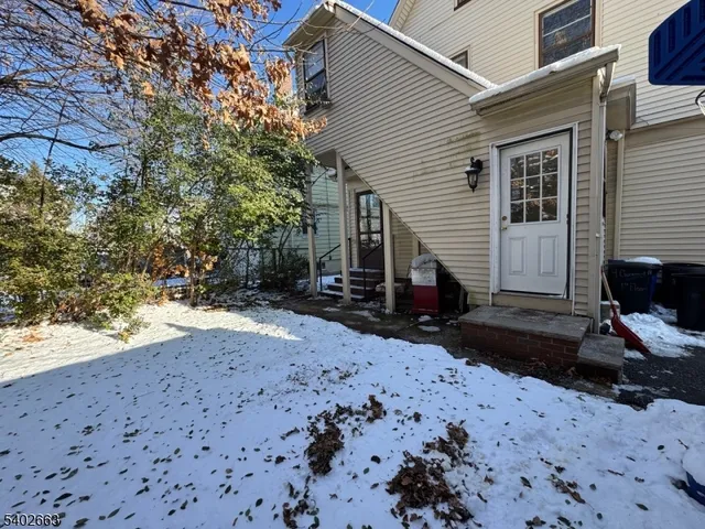 $2,350 | 4 Claremont Place, Unit 1, Montclair, NJ 07042