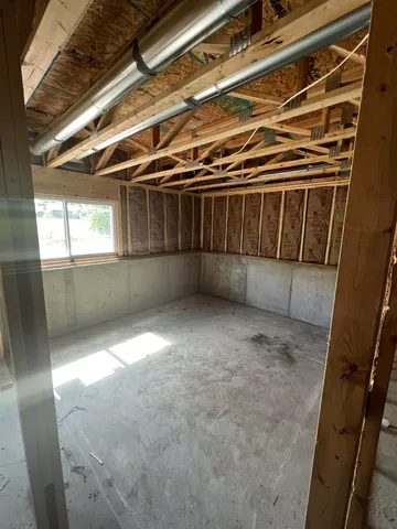 $312,000 | 447 South Sweetwater Road, Maize, KS 67101