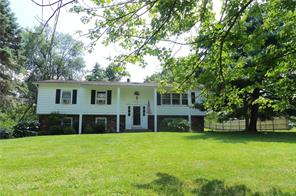 165 County Rte 1 Warwick, NY 10990 - Photo 1 of 1 Sitting pretty in Warwick, NY
