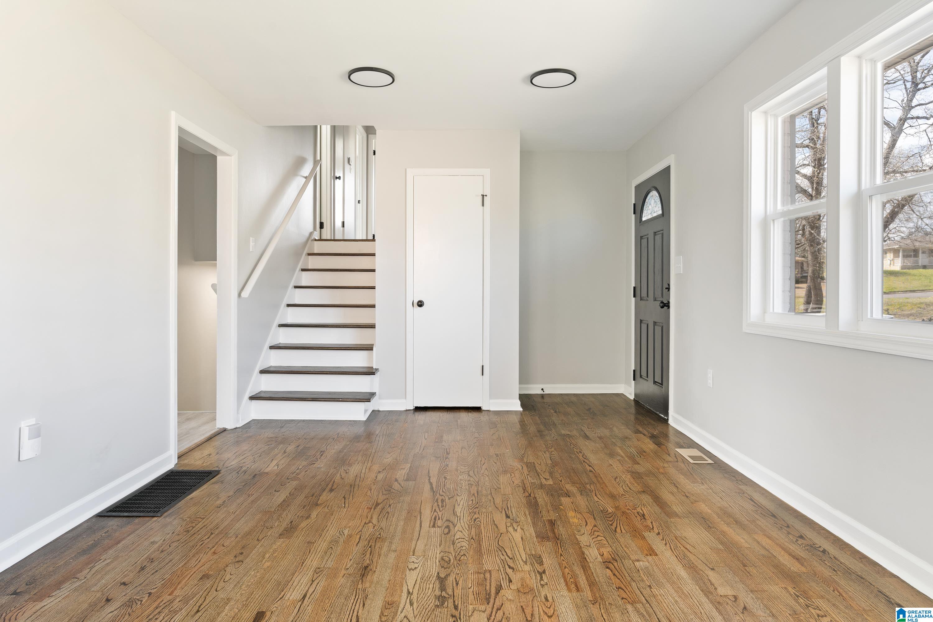 605 Old Pine Road Birmingham, AL 35214 - Photo 5 of 26