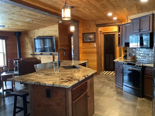 $469,900 | 530 East Road, St. David, ME 04773