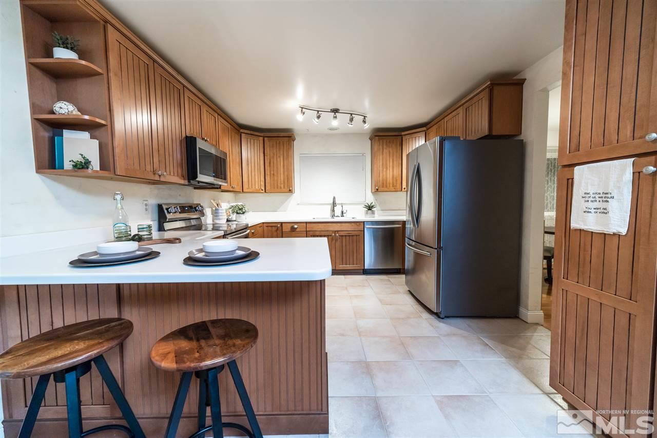 185 Cliff View Drive Reno, NV 89523 - Photo 8 of 25 Photo 8