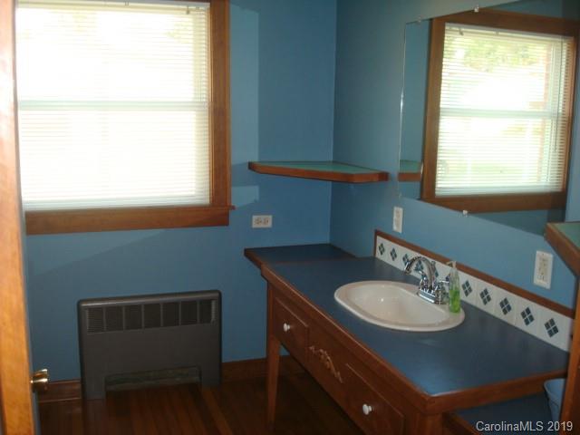18 Rhoda Street Canton, NC 28716 - Photo 9 of 30 Gallery Image 9