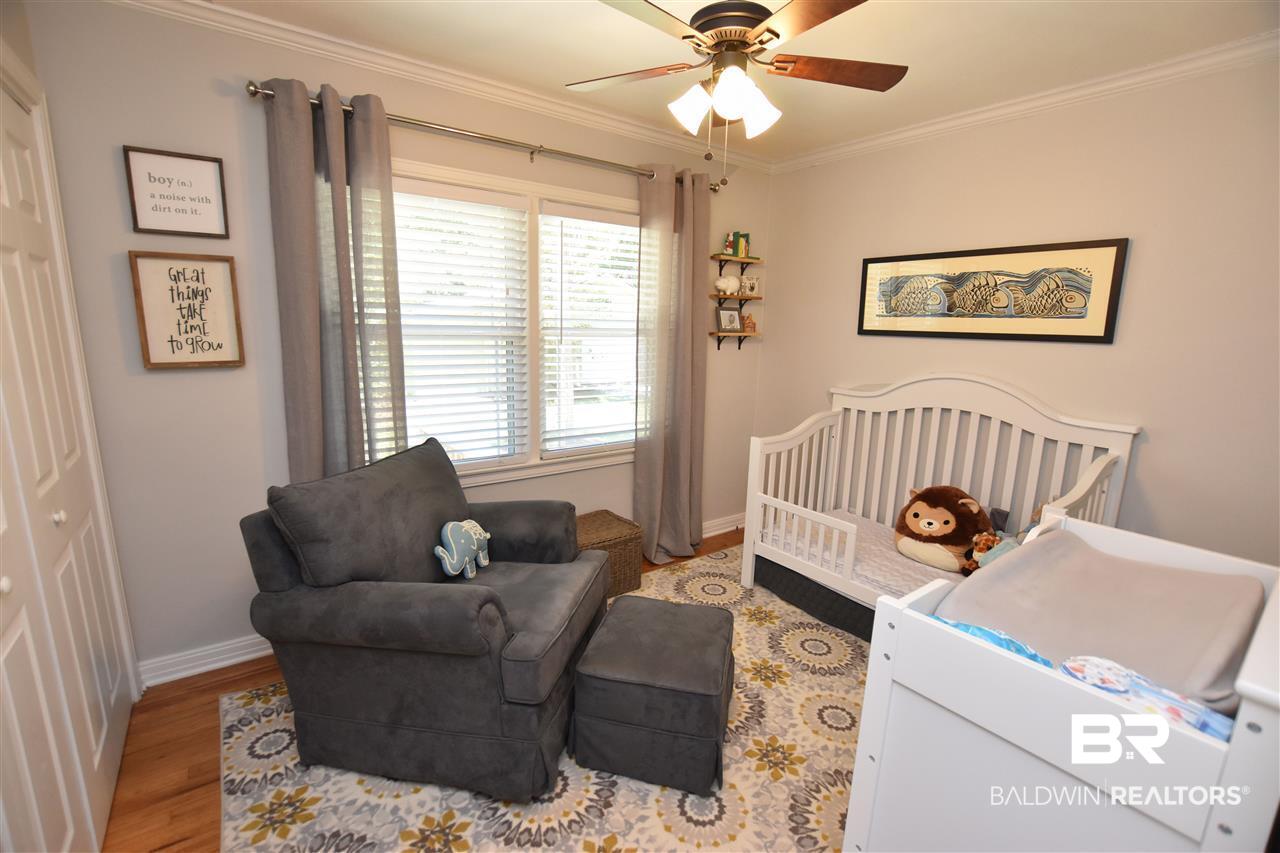350 Byron Avenue East Mobile, AL 36609 - Photo 3 of 16