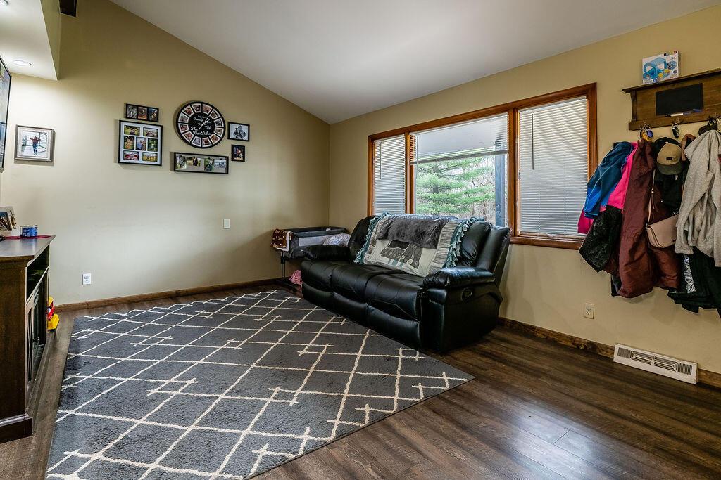 128 Dent Road Sunbury, OH 43074 - Photo 6 of 24 Dent-6