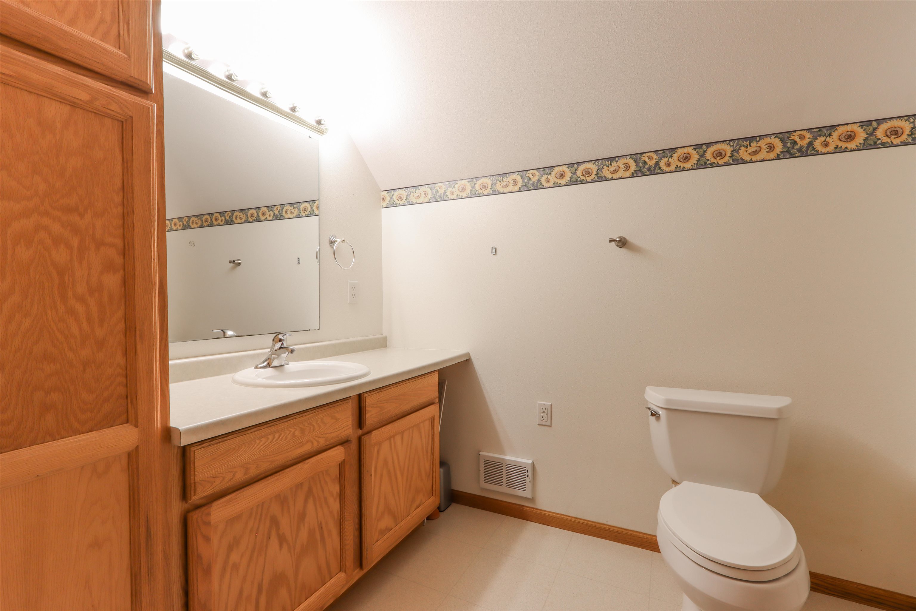 E3037 High Point Ridge Waupaca, WI 54981 - Photo 26 of 48 Gallery Image 26