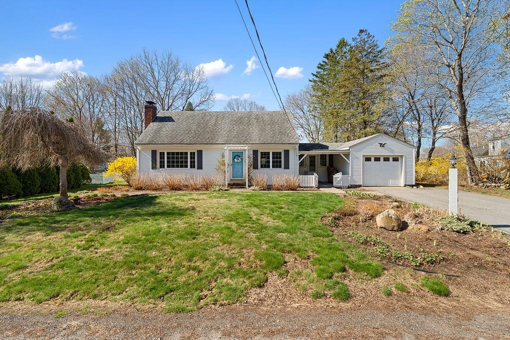 2 Shirley Lane Stratham, NH 03885 - Photo 2 of 39