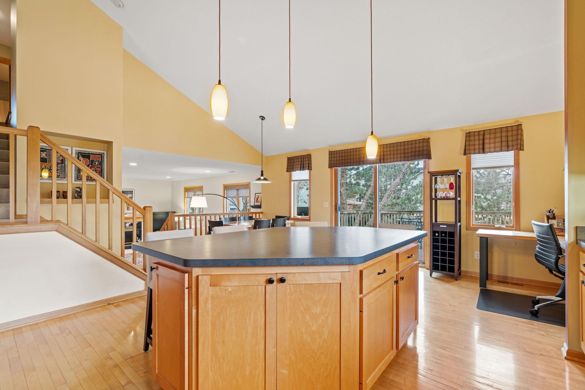 18904 Yarborough Trace Maple Grove, MN 55311 - Photo 7 of 63