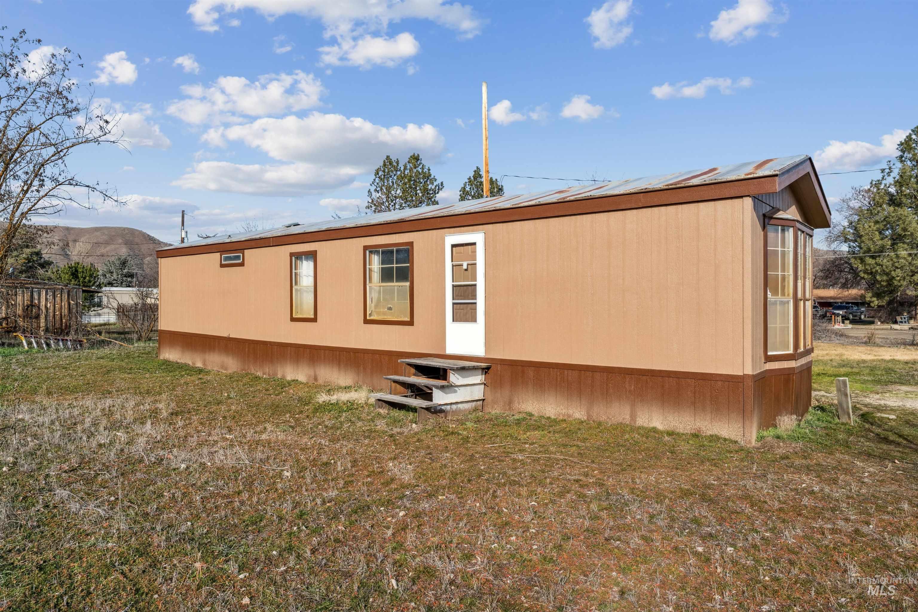 131 Adams Street Horseshoe Bend, ID 83629 - Photo 13 of 24