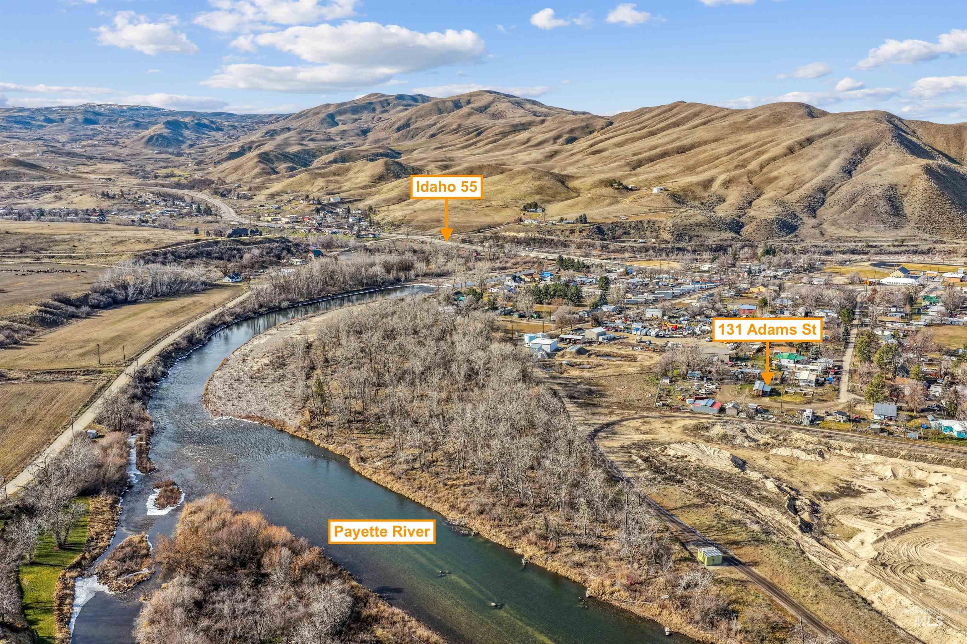 131 Adams Street Horseshoe Bend, ID 83629 - Photo 3 of 24