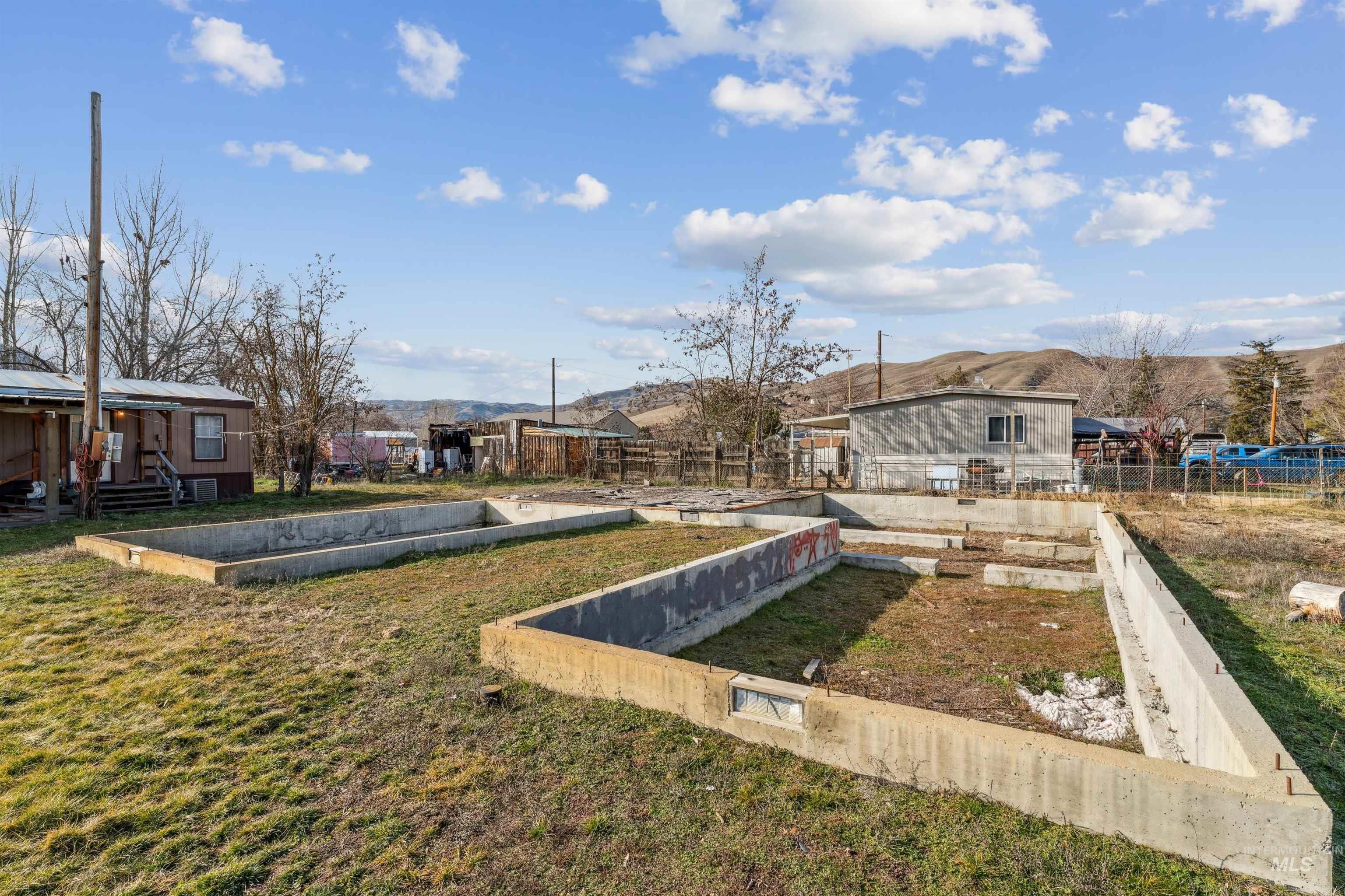 131 Adams Street Horseshoe Bend, ID 83629 - Photo 10 of 24