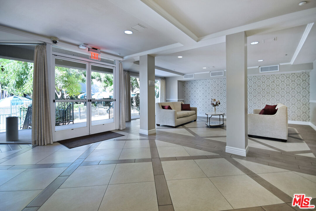 4501 Cedros Avenue, Unit 112 Sherman Oaks, CA 91403 - Photo 30 of 32