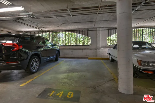 $2,700 | 4501 Cedros Avenue, Unit 112, Sherman Oaks, CA 91403