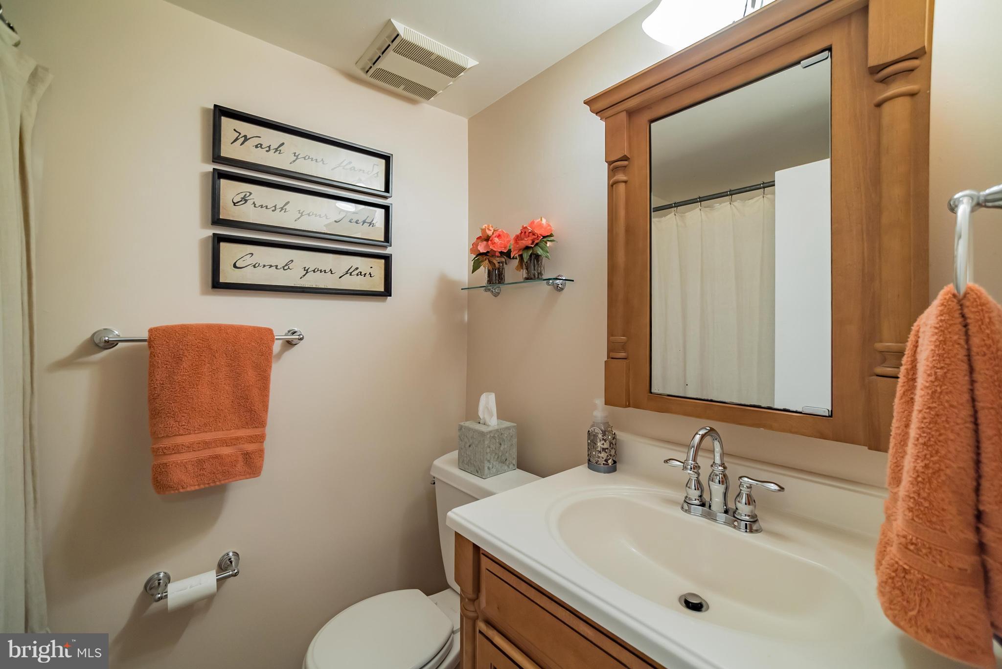 9717 Beacon Road Philadelphia, PA 19115 - Photo 21 of 28