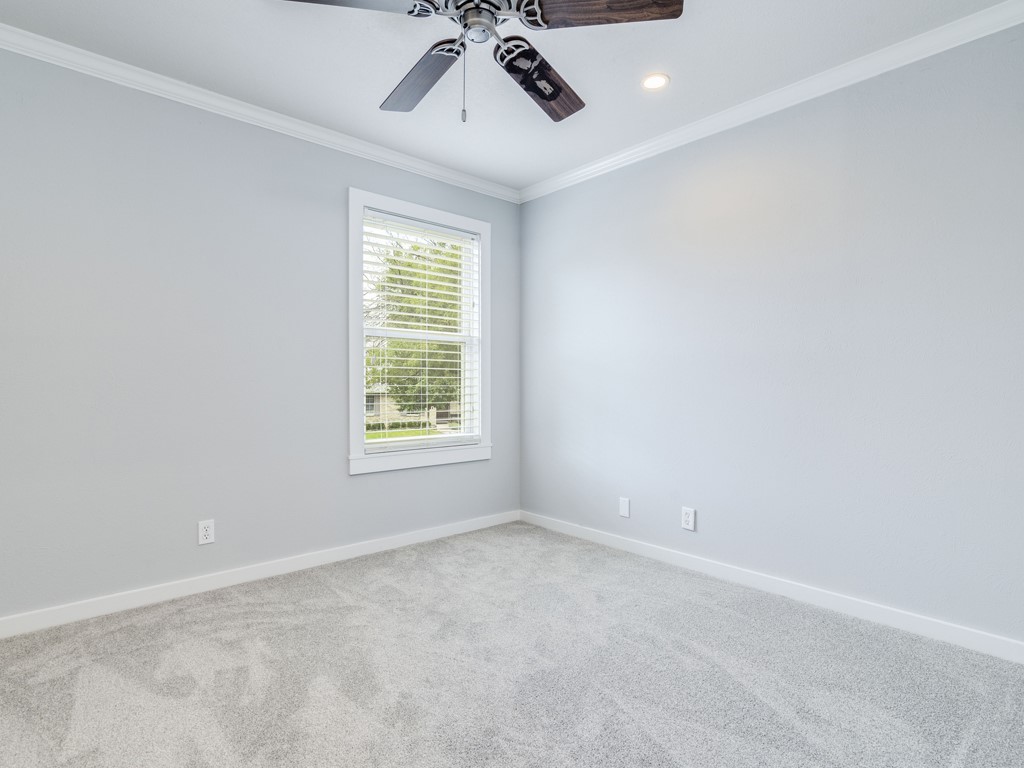 11405 Pyreneese Drive Austin, TX 78759 - Photo 28 of 37