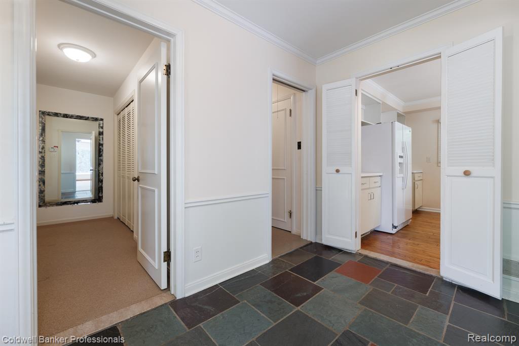 1018 Harvard Road Grosse Pointe, MI 48230 - Photo 7 of 40