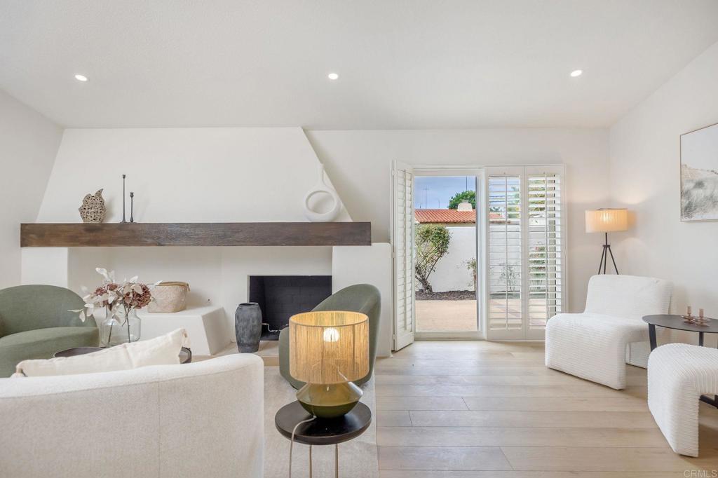 17690 San Rafael Street Fountain Valley, CA 92708 - Photo 5 of 31