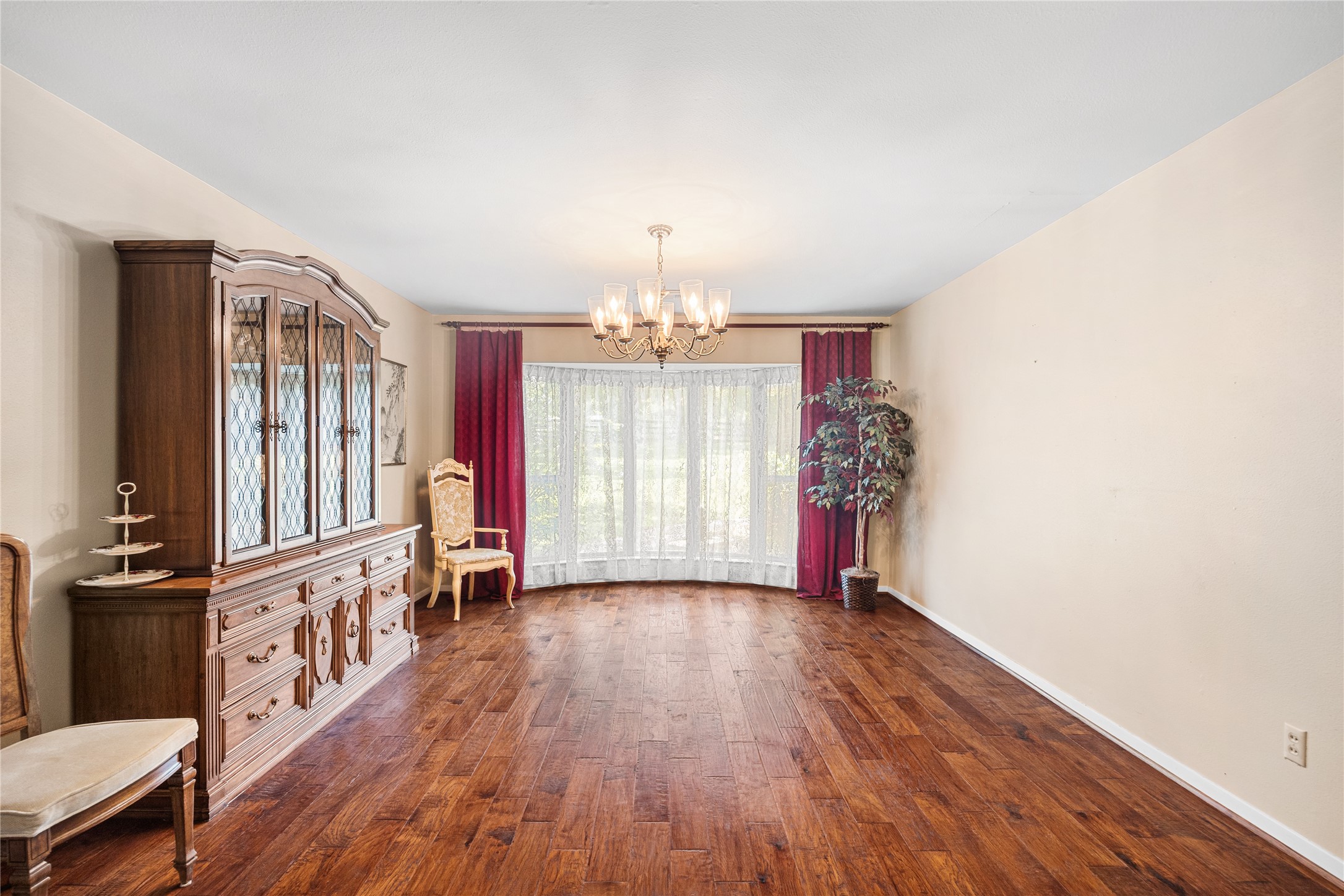 22902 Kobs Road Tomball, TX 77377 - Photo 20 of 47 formal dining room or can be used as home office